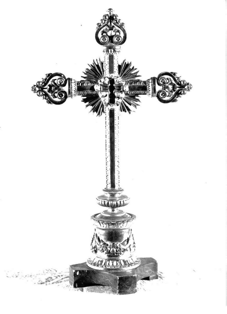 Reliquiario della SS. Croce (reliquiario - a croce, opera isolata) - bottega genovese (sec. XIX)