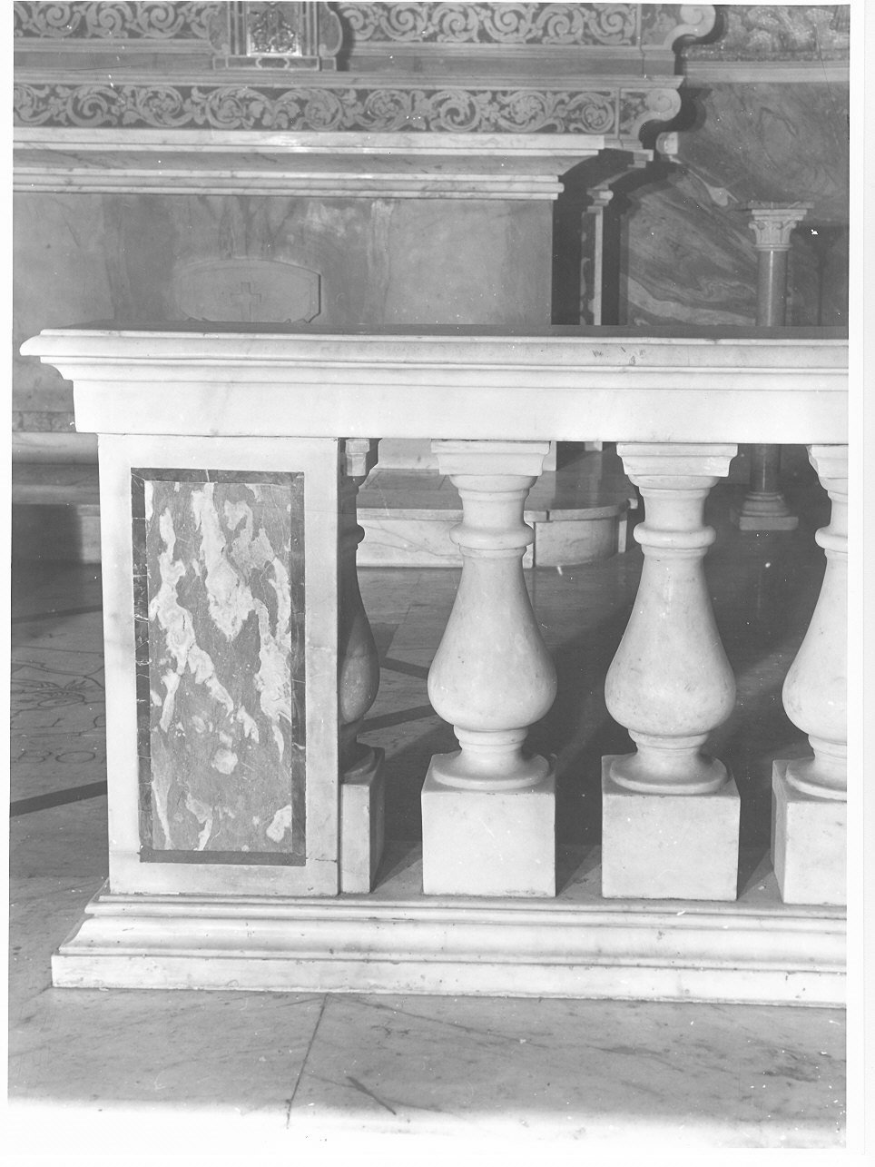 balaustrata di cappella, coppia - bottega ligure (sec. XVII)