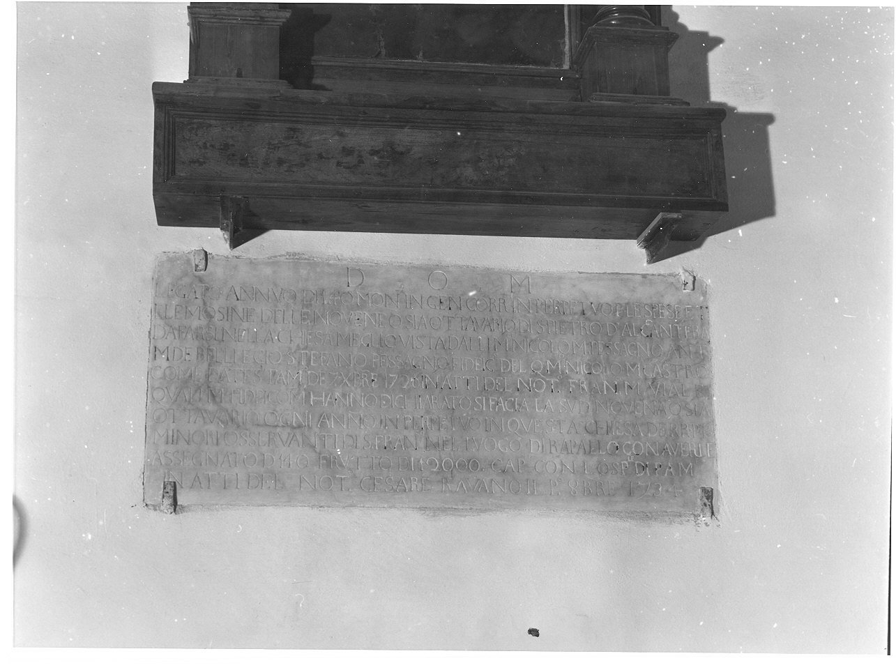 lapide documentaria, opera isolata - bottega ligure (secondo quarto sec. XVIII)