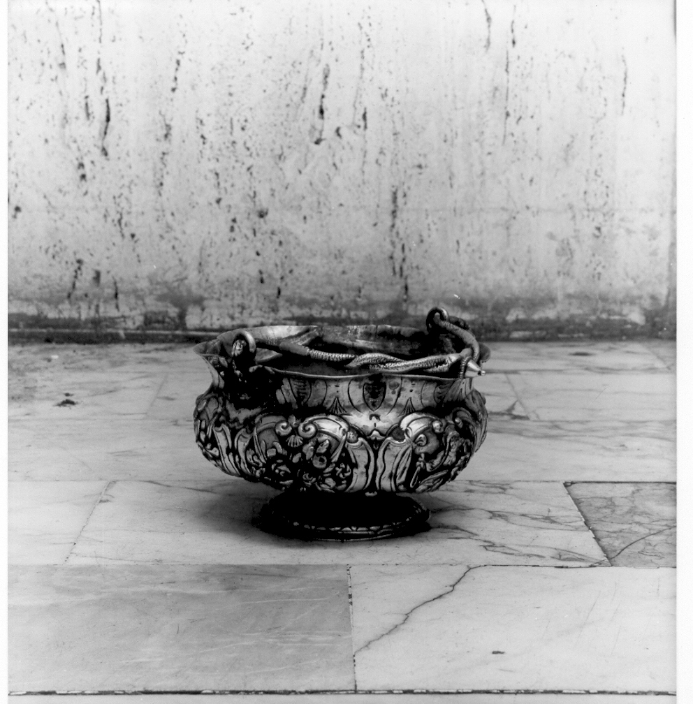 Madonna del Rosario (bacile, opera isolata) - PRODUZIONE LIGURE (metà sec. XVII)