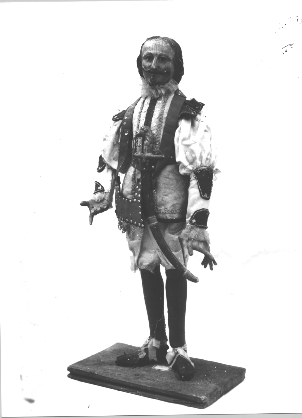 gentiluomo (statuetta di presepio, elemento d'insieme) di Maragliano Anton Maria (maniera) (secc. XVII/ XX)