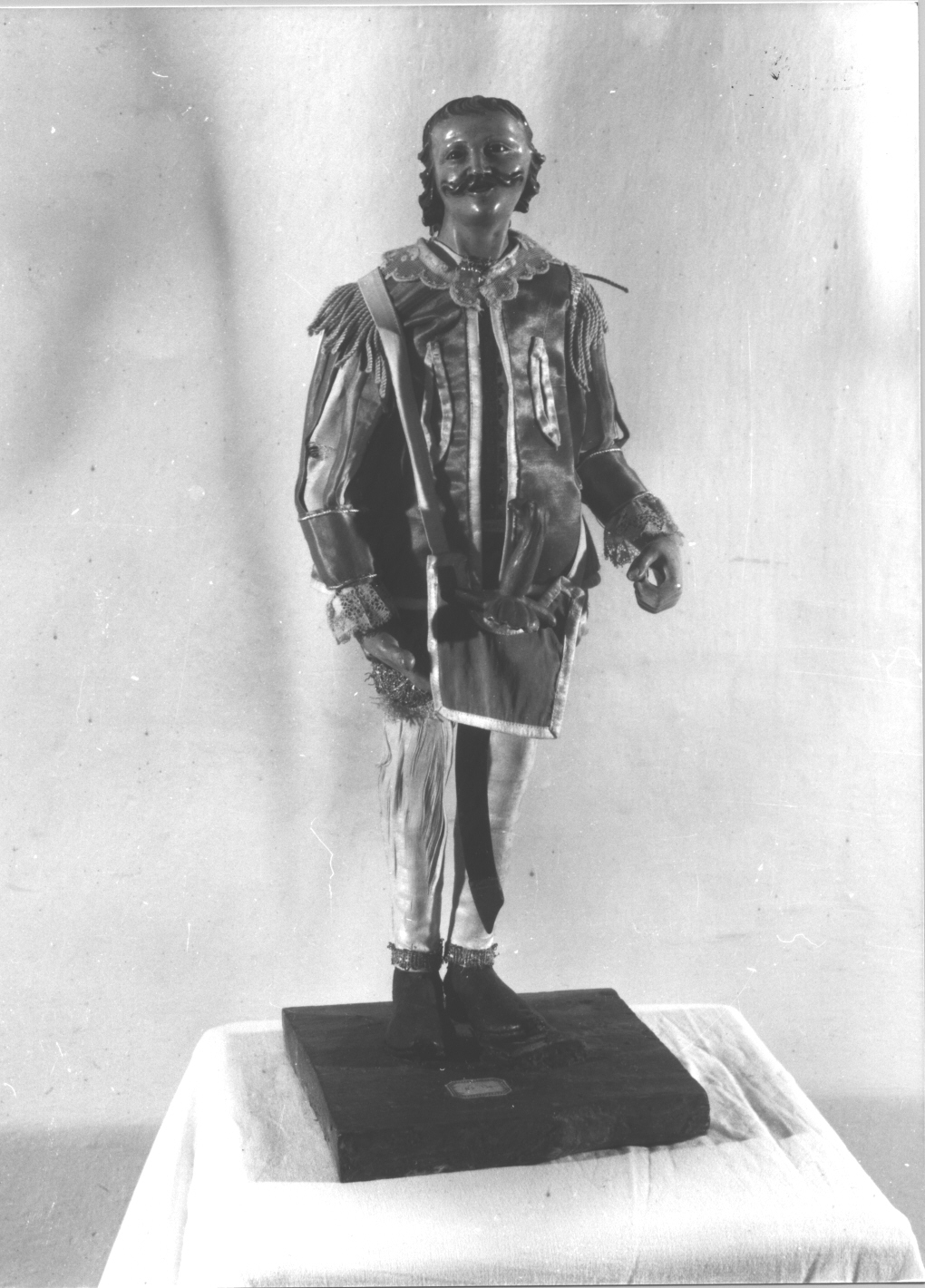 gentiluomo (statuetta di presepio, elemento d'insieme) di Maragliano Anton Maria (bottega) (secc. XVII/ XX)