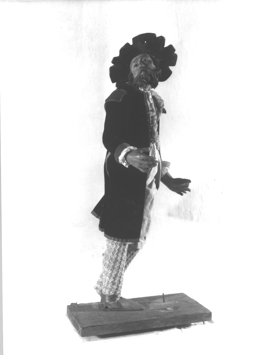 contadino (statuetta di presepio, elemento d'insieme) di Maragliano Anton Maria (maniera) (secc. XVII/ XX)