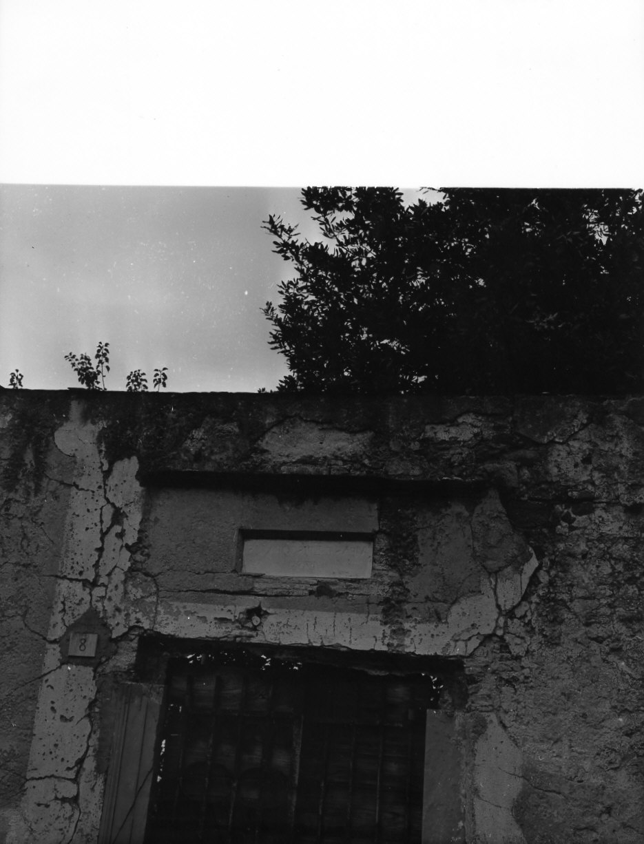 lapide, opera isolata - bottega ligure (sec. XVIII)