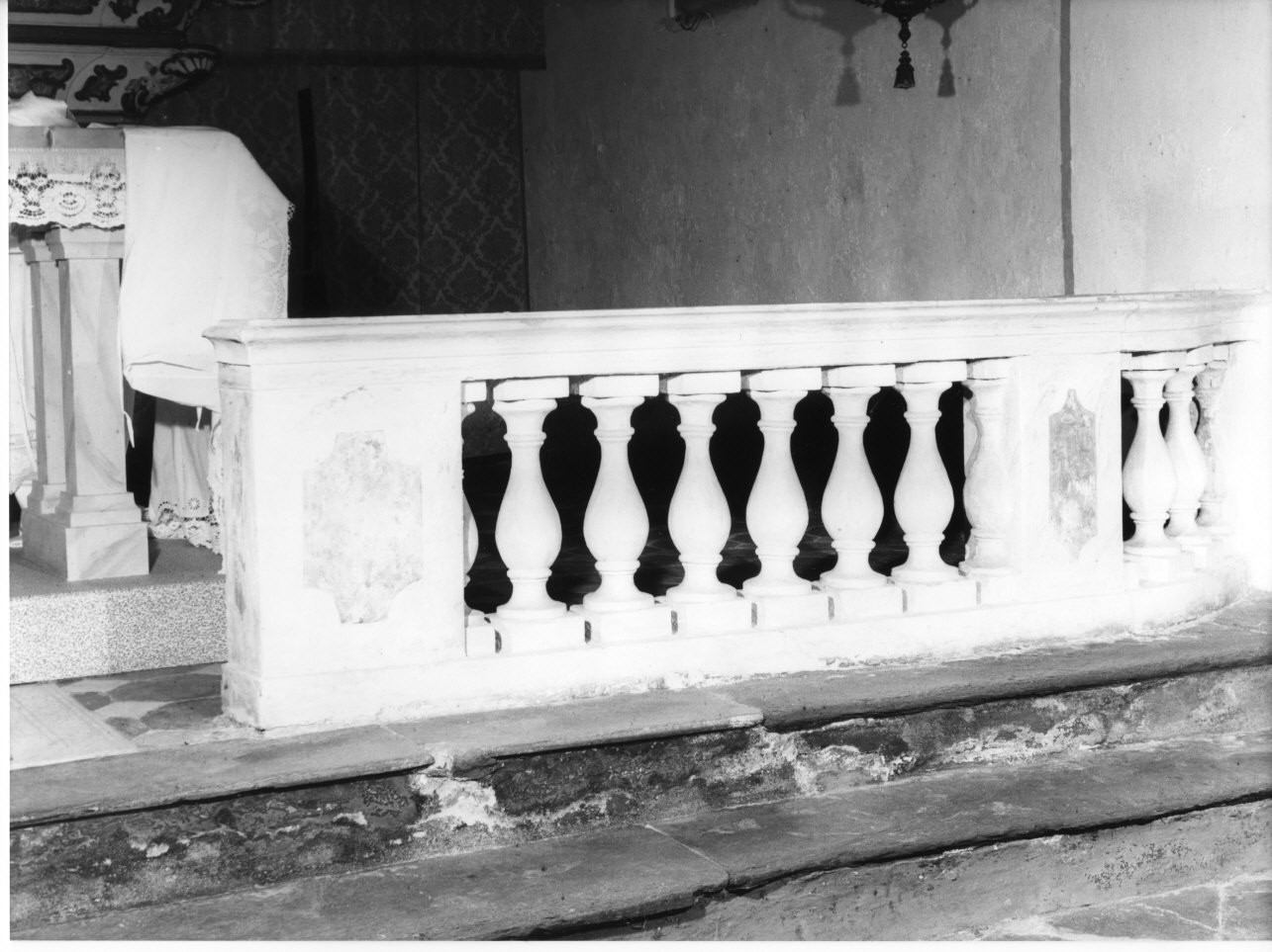 balaustrata di altare, coppia - bottega ligure (sec. XVIII)