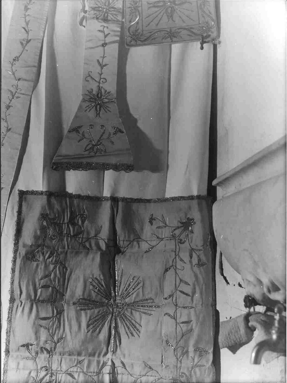 borsa, elemento d'insieme - manifattura ligure (seconda metà sec. XIX)