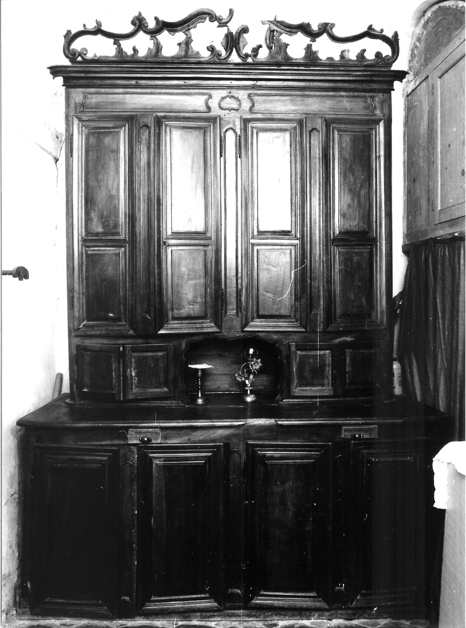 motivi decorativi geometrici (mobile da sacrestia, opera isolata) - manifattura ligure (seconda metà sec. XIX)