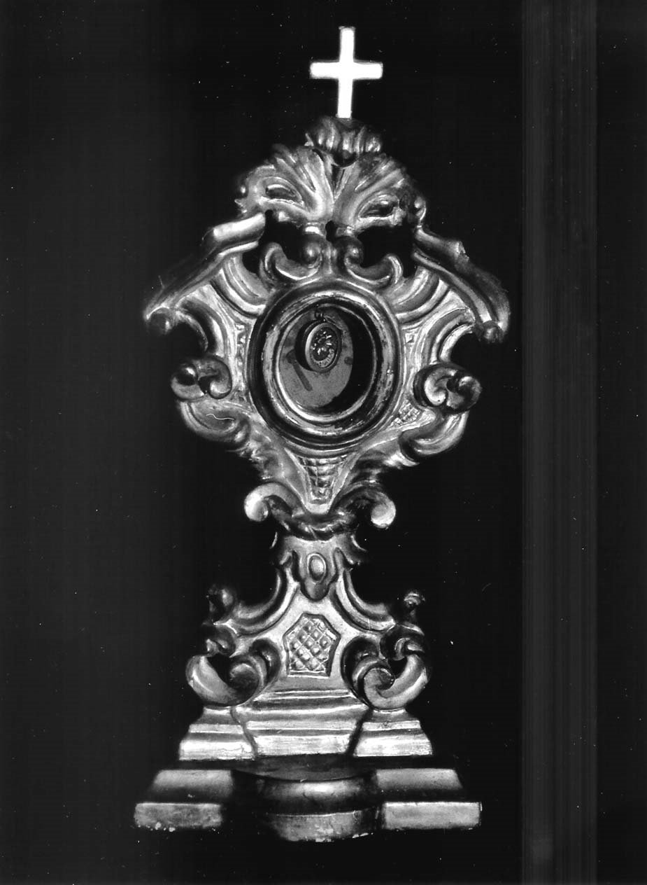 motivi decorativi a volute/ motivi decorativi vegetali (reliquiario, opera isolata) - manifattura ligure (seconda metà sec. XIX)