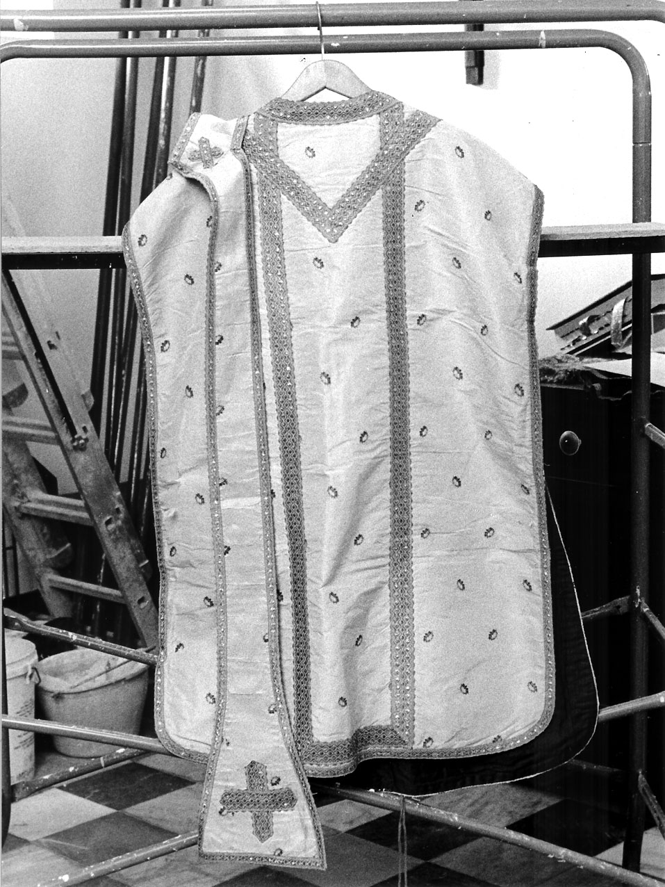 motivi decorativi floreali (pianeta, elemento d'insieme) - manifattura ligure (fine/inizio secc. XIX/ XX)