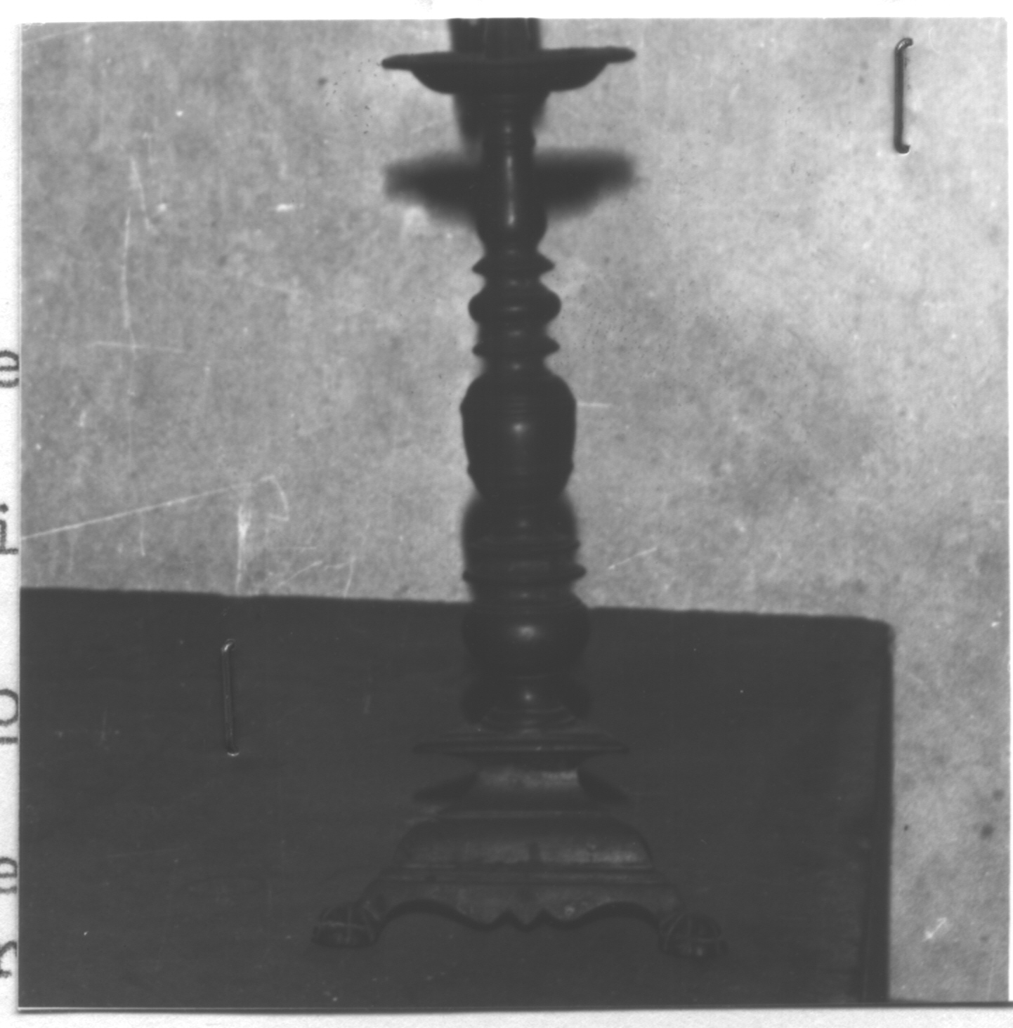 motivi decorativi geometrici (candeliere da chiesa, coppia) - bottega ligure (seconda metà sec. XVIII)