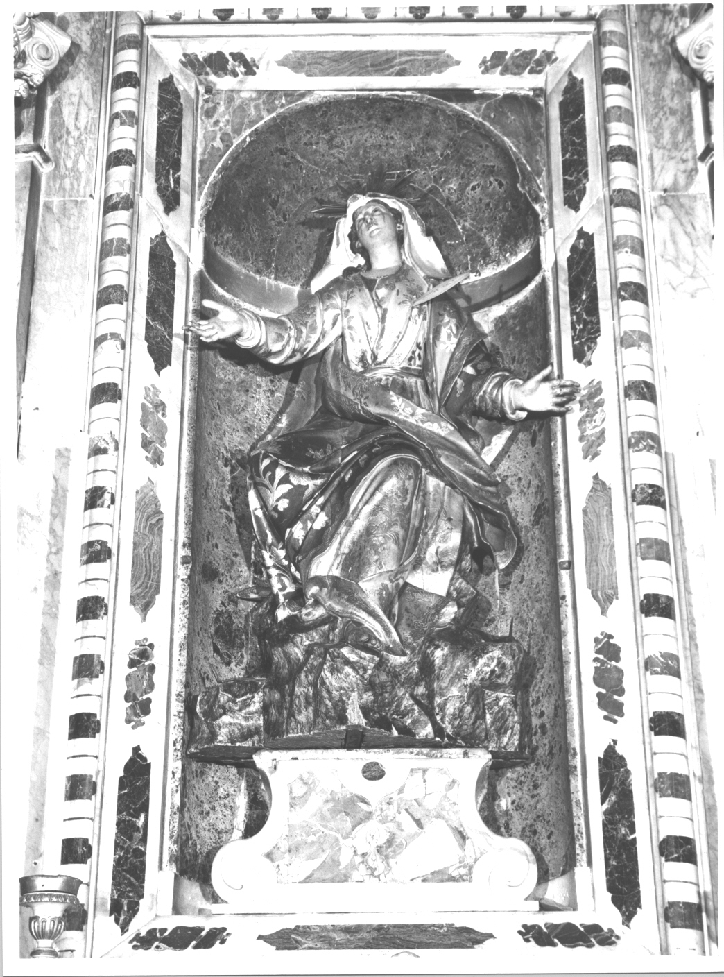 Madonna Addolorata (statua, opera isolata) di Maragliano Anton Maria (bottega) (sec. XVIII)