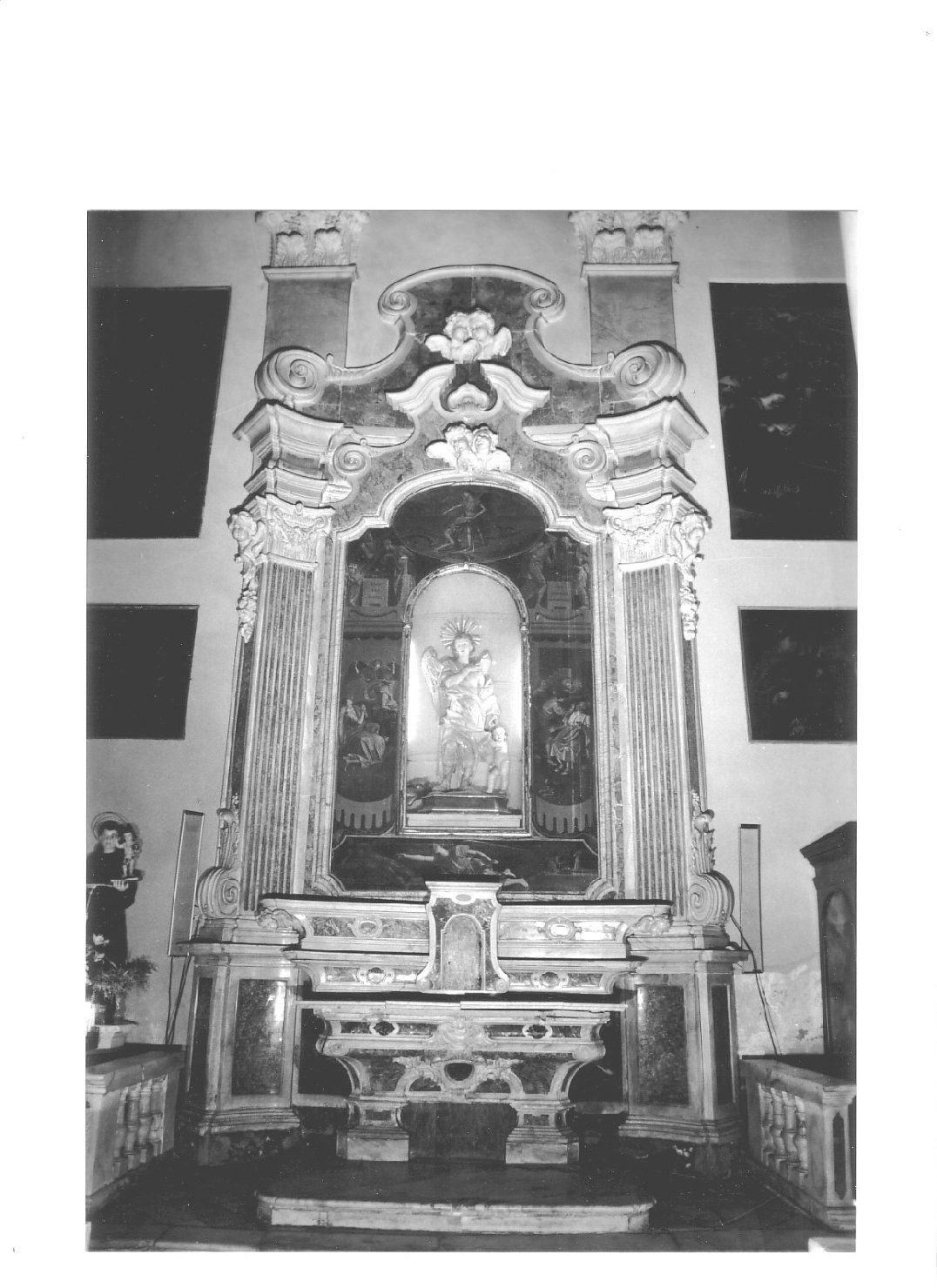 altare, insieme - bottega ligure (prima metà sec. XVIII)