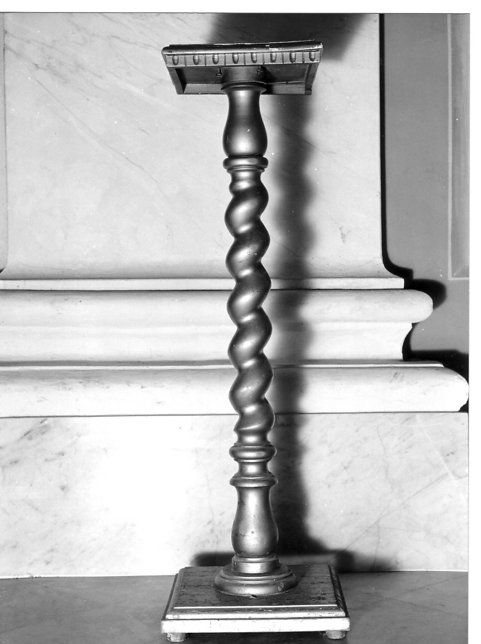 colonnina, opera isolata - PRODUZIONE LIGURE (seconda metà sec. XIX)