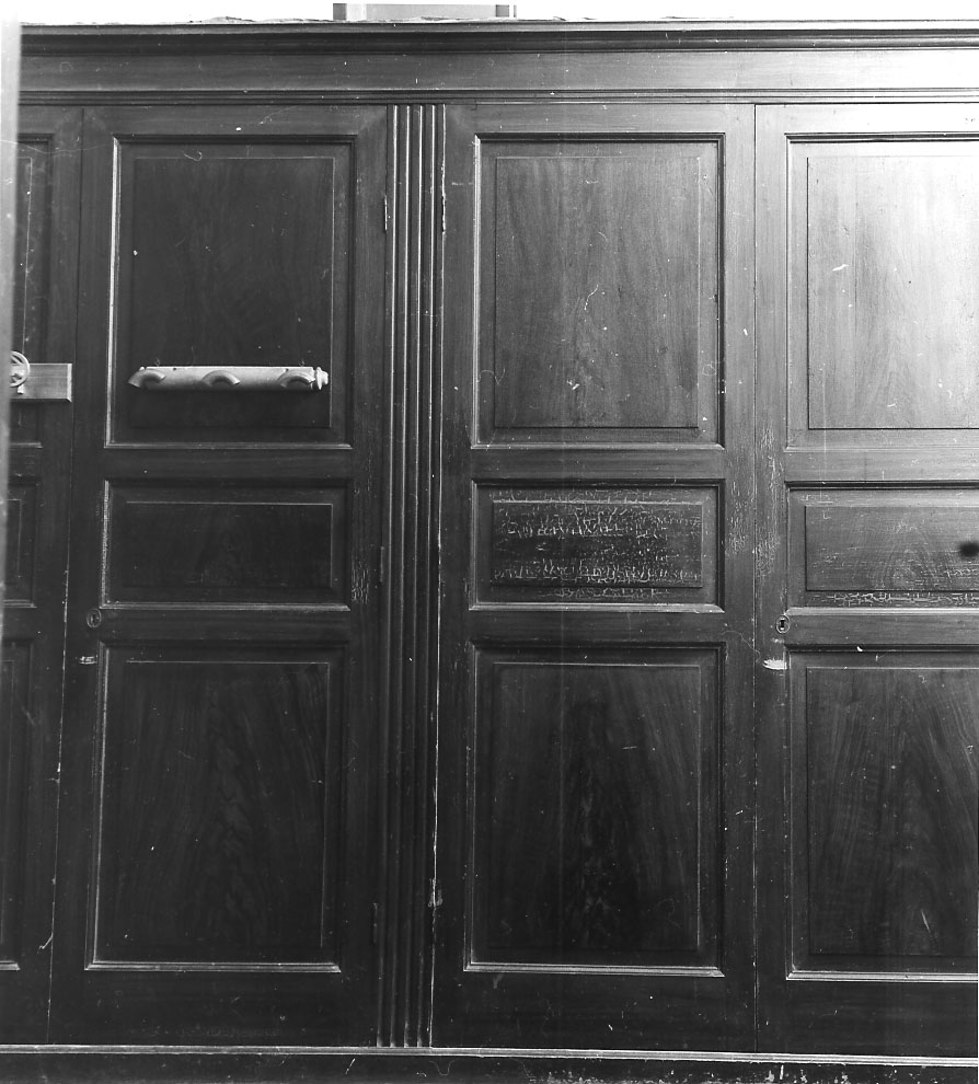 armadio da sacrestia, opera isolata - manifattura ligure (inizio sec. XIX)
