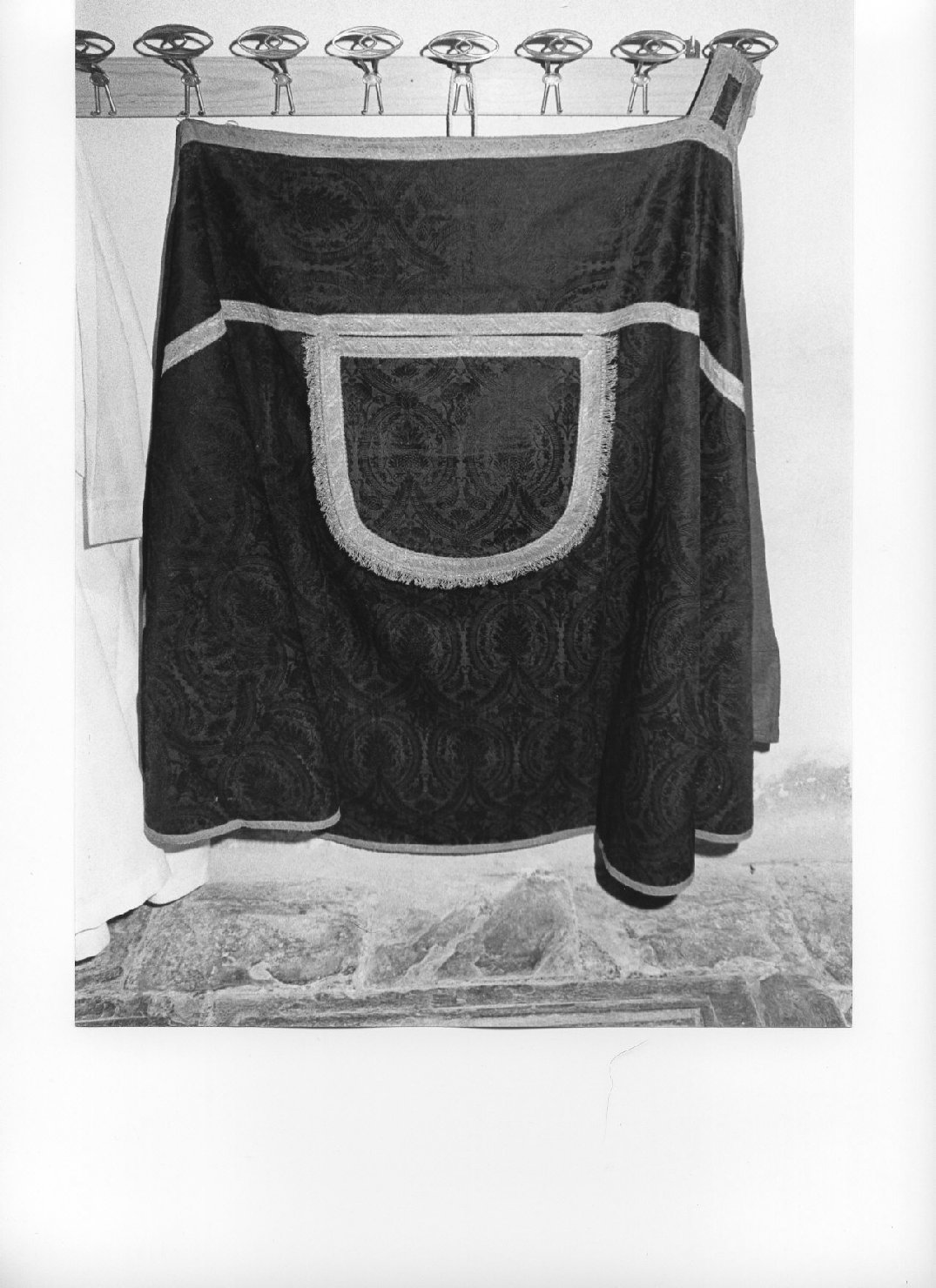 piviale, opera isolata - manifattura ligure (inizio sec. XIX)