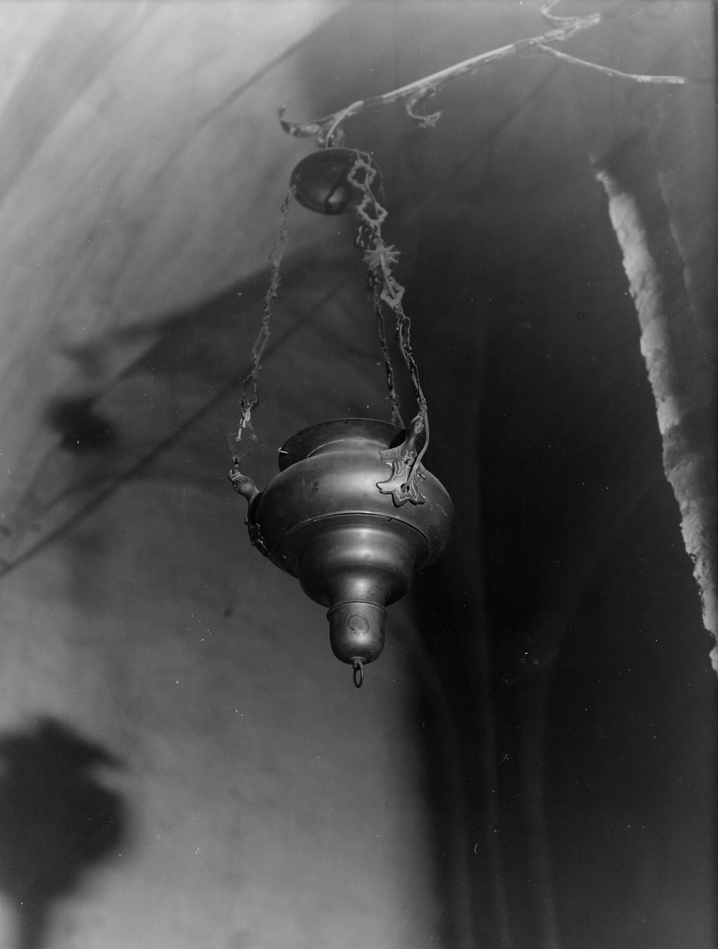 lampada pensile, coppia - bottega ligure (seconda metà sec. XIX)