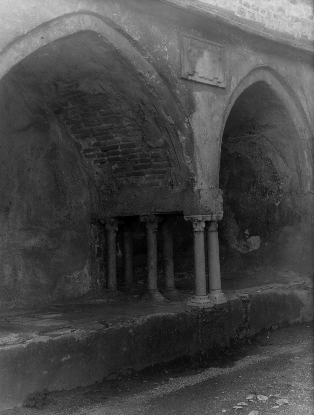 tomba, opera isolata - bottega ligure (secc. XIII/ XIV)