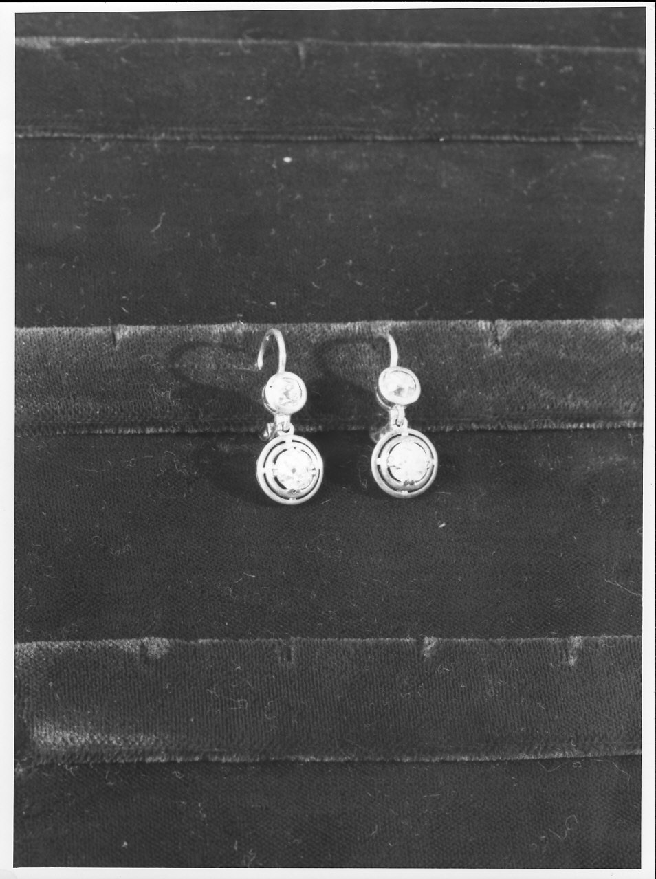 orecchino - a pendente, paio - bottega italiana (sec. XX)
