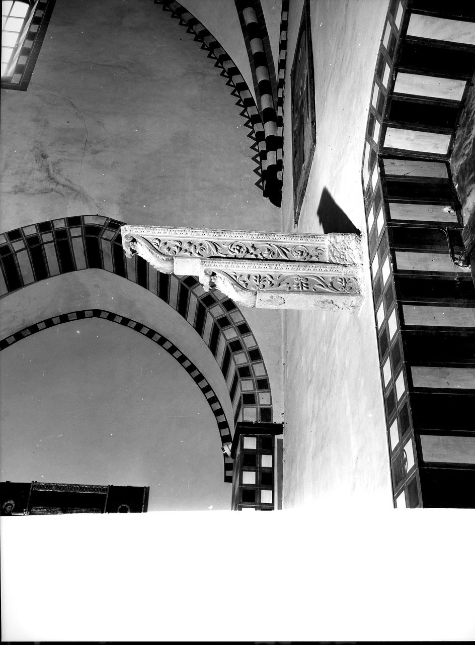 mensola architettonica, coppia - bottega italiana (sec. XVI)