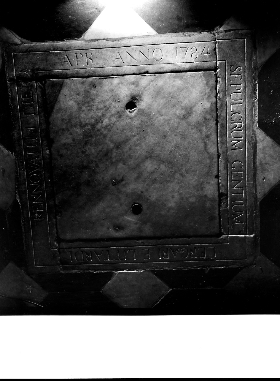 lastra tombale, opera isolata - bottega ligure (sec. XVIII)