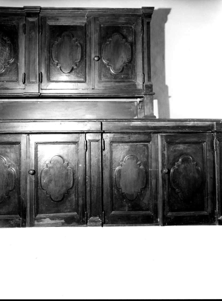 armadio da sacrestia, opera isolata - bottega ligure (fine sec. XVII)