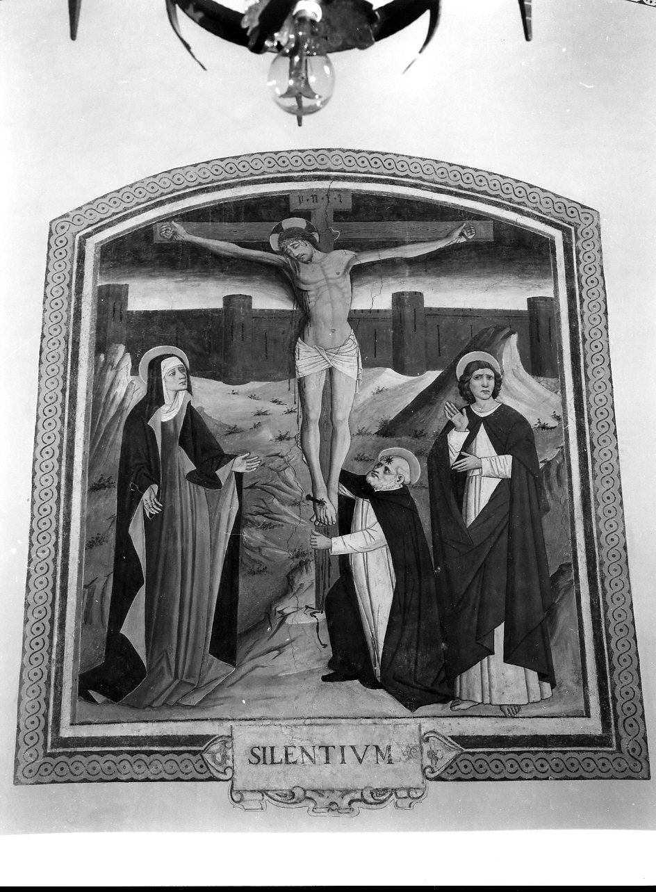 crocifissione di Cristo con la Madonna, San Giovanni Evangelista e San Domenico (dipinto, opera isolata) di Canavesio Giovanni (fine sec. XV)