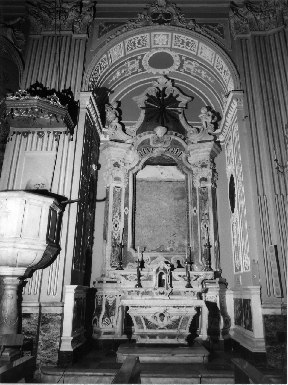 altare, insieme - bottega ligure (seconda metà sec. XVIII)