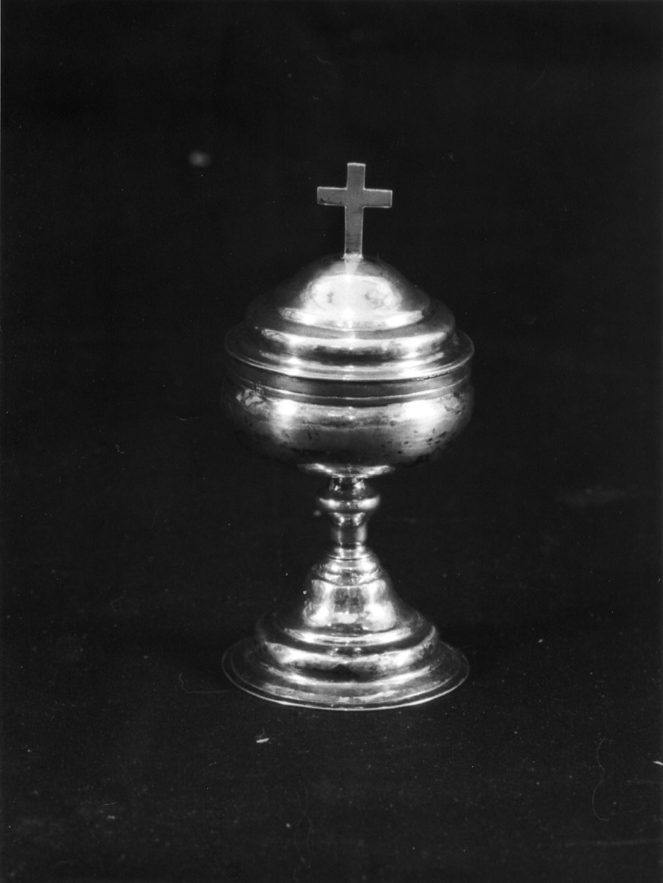 pisside da viatico, opera isolata - bottega ligure (sec. XVIII)