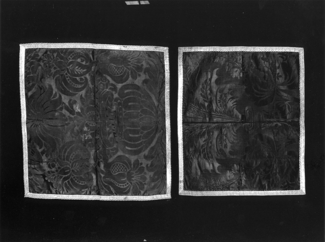 velo di calice, coppia - manifattura ligure (?) (seconda metà sec. XVII)