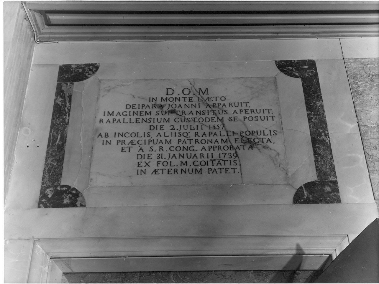 lapide documentaria, opera isolata - bottega ligure (secondo quarto sec. XVIII)