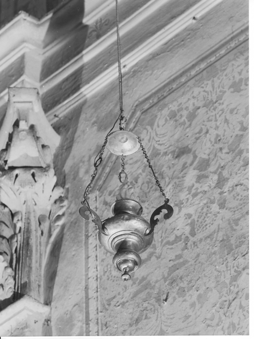 lampada pensile, coppia - bottega ligure (seconda metà sec. XVIII)