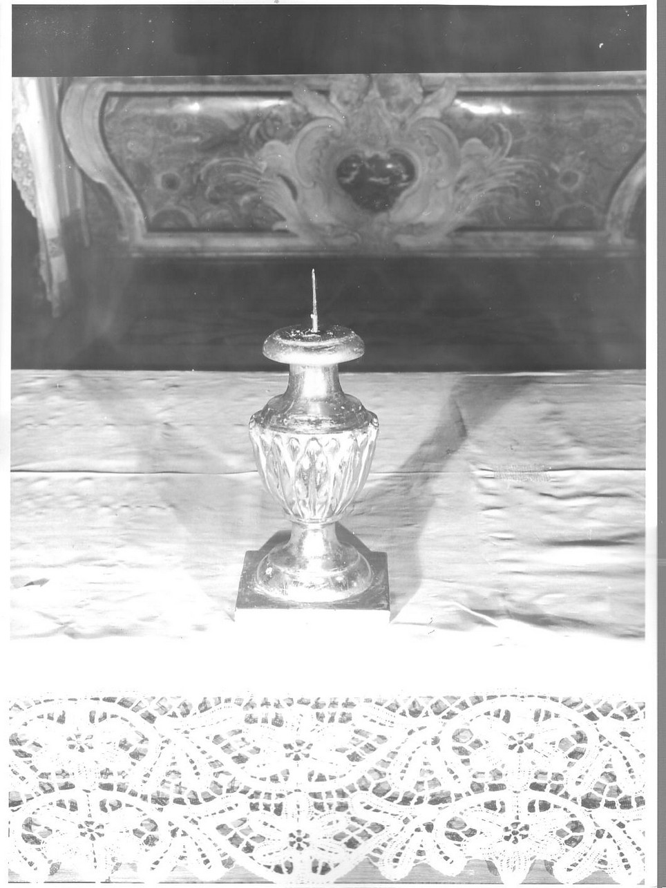 motivi decorativi vegetali (vaso d'altare, coppia) - bottega ligure (sec. XIX)