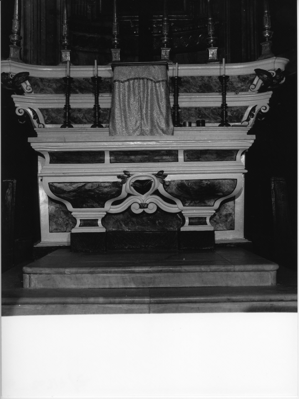 gradino d'altare, opera isolata - bottega ligure (prima metà sec. XIX)