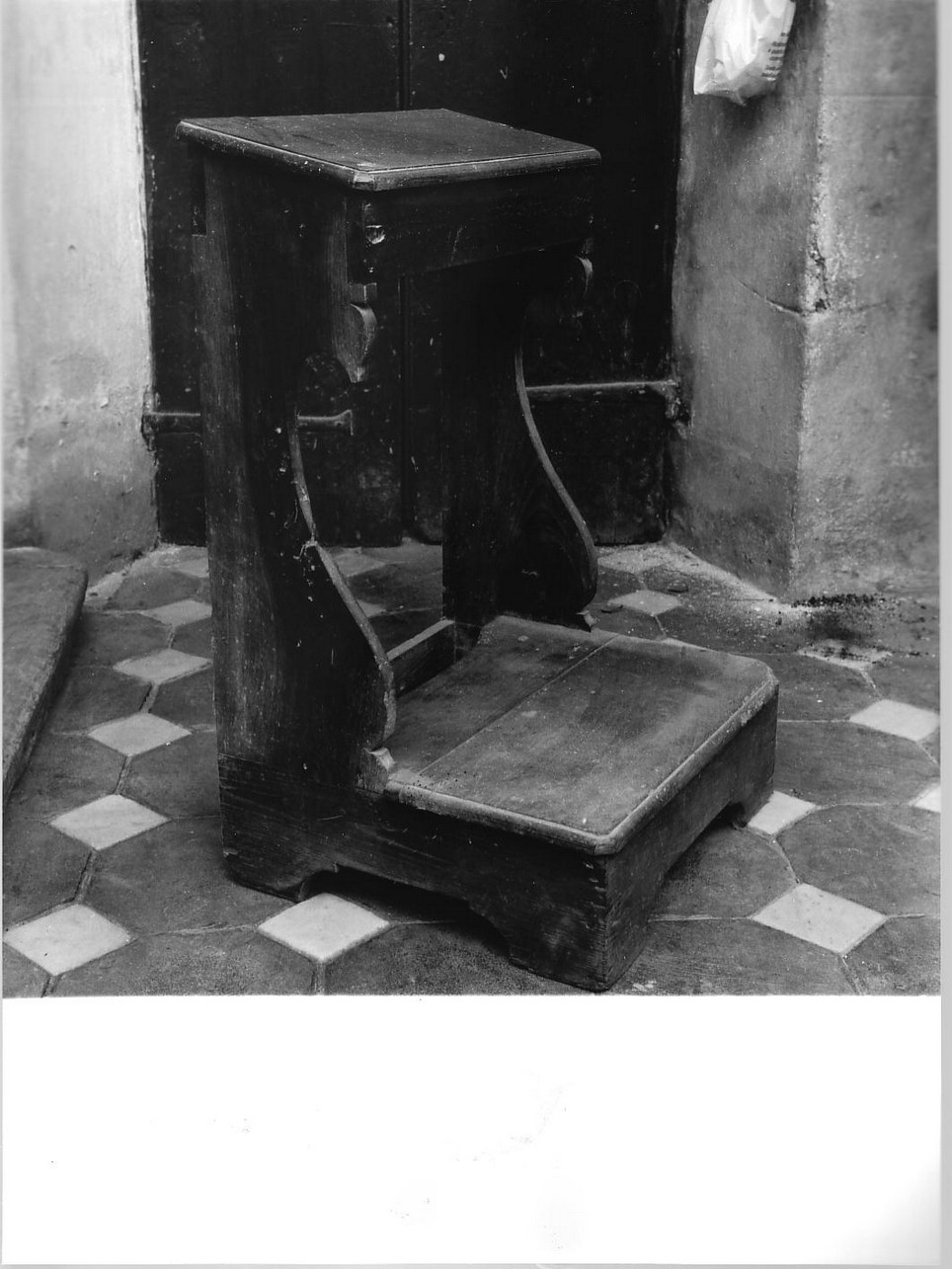 inginocchiatoio, opera isolata - bottega ligure (sec. XIX)