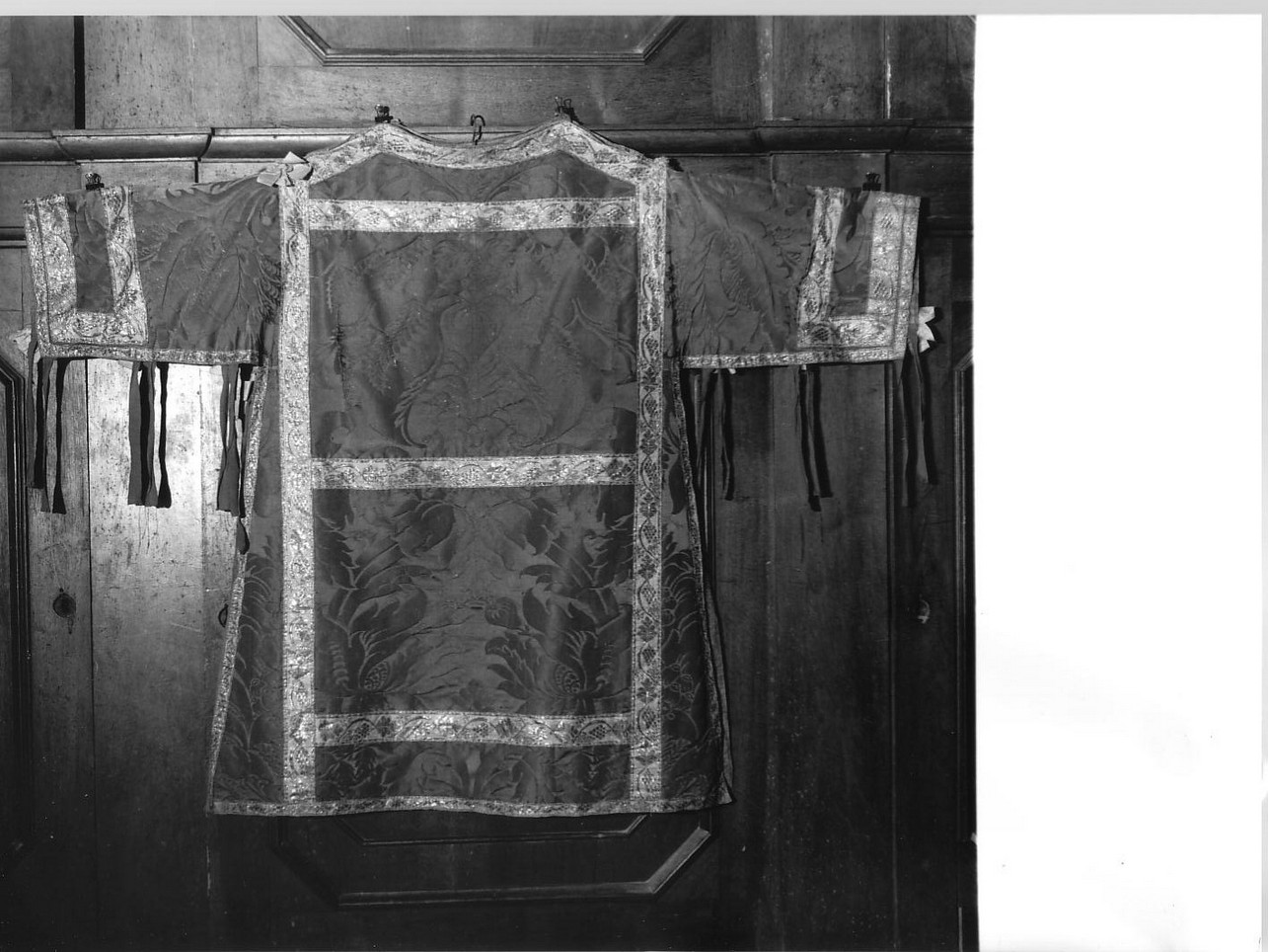 paramento liturgico, insieme - manifattura ligure (sec. XIX)