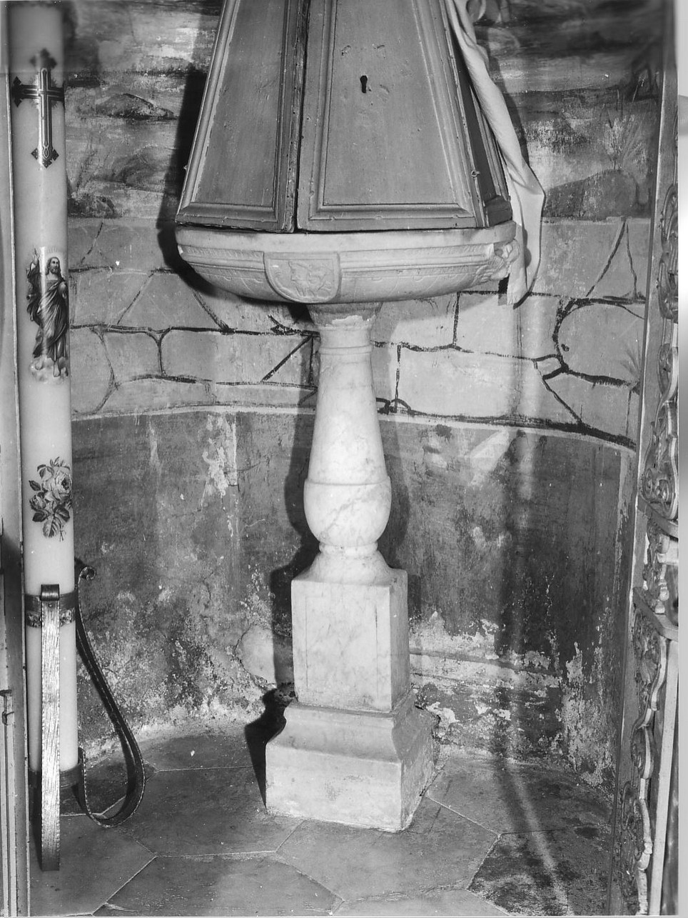 fonte battesimale, opera isolata - bottega ligure (secc. XVI/ XVII)