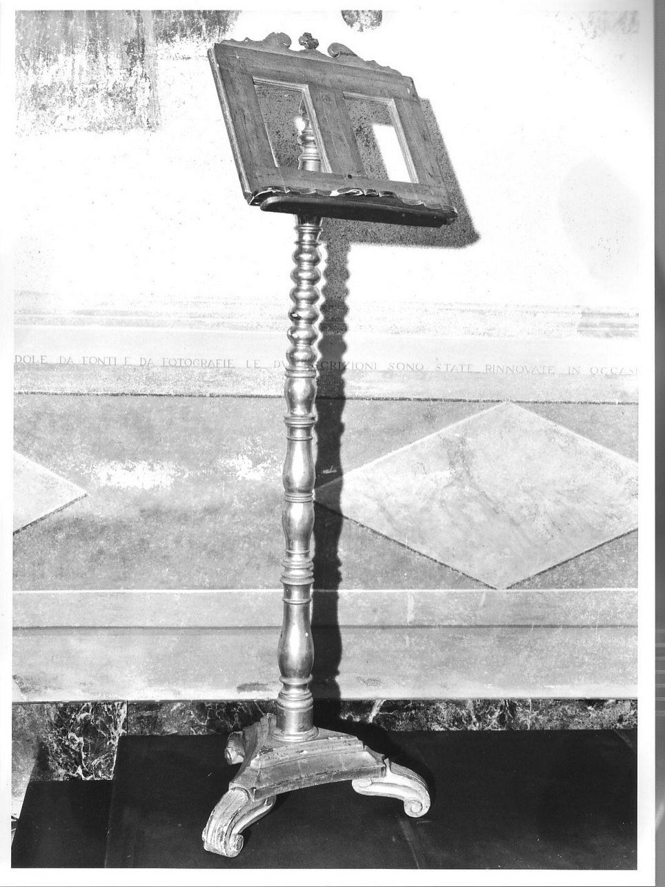 leggio a fusto, opera isolata - bottega ligure (fine/inizio secc. XIX/ XX)