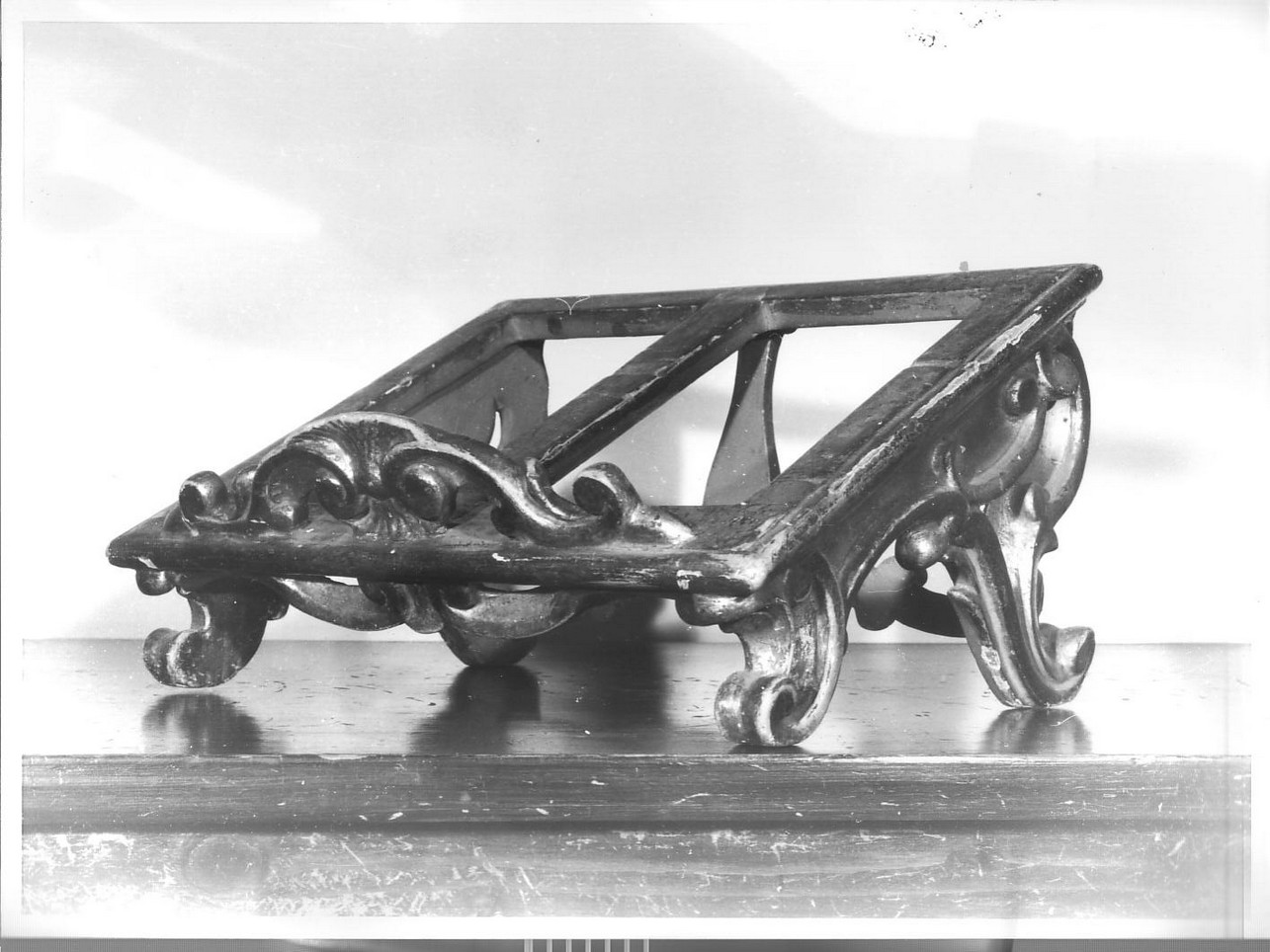 leggio, opera isolata - bottega ligure (sec. XIX)