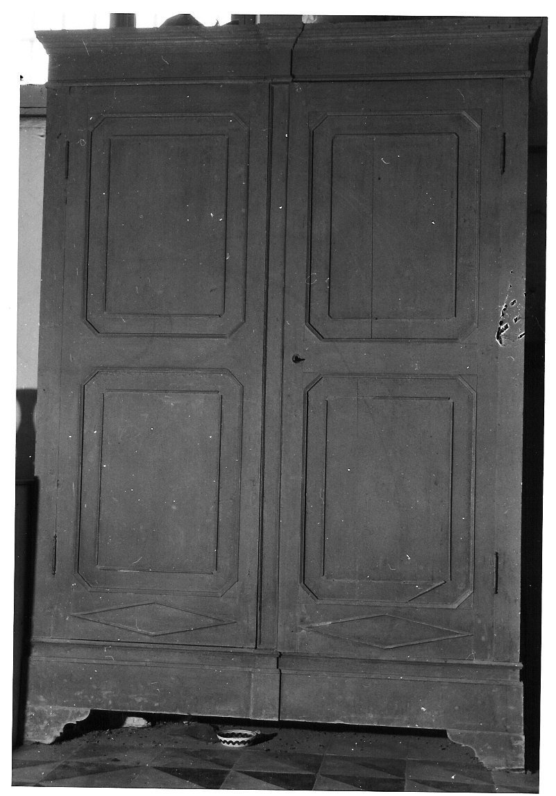 armadio, opera isolata - bottega ligure (sec. XIX)