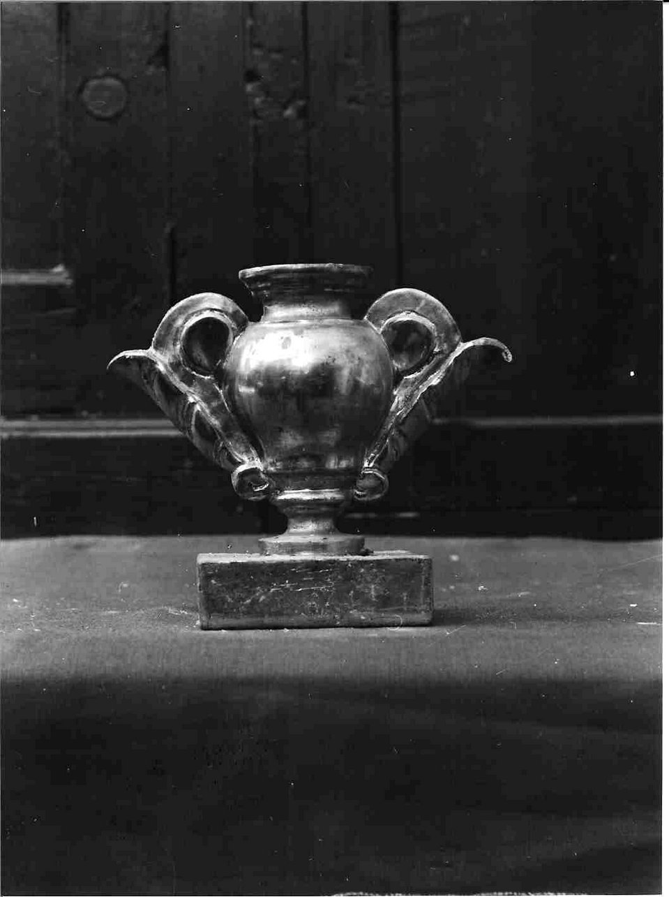 vaso da fiori, serie - bottega ligure (metà sec. XIX)