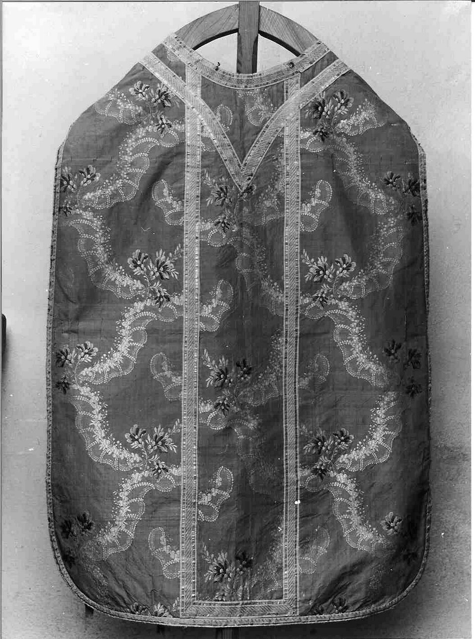 pianeta, elemento d'insieme - manifattura ligure (metà sec. XVIII)