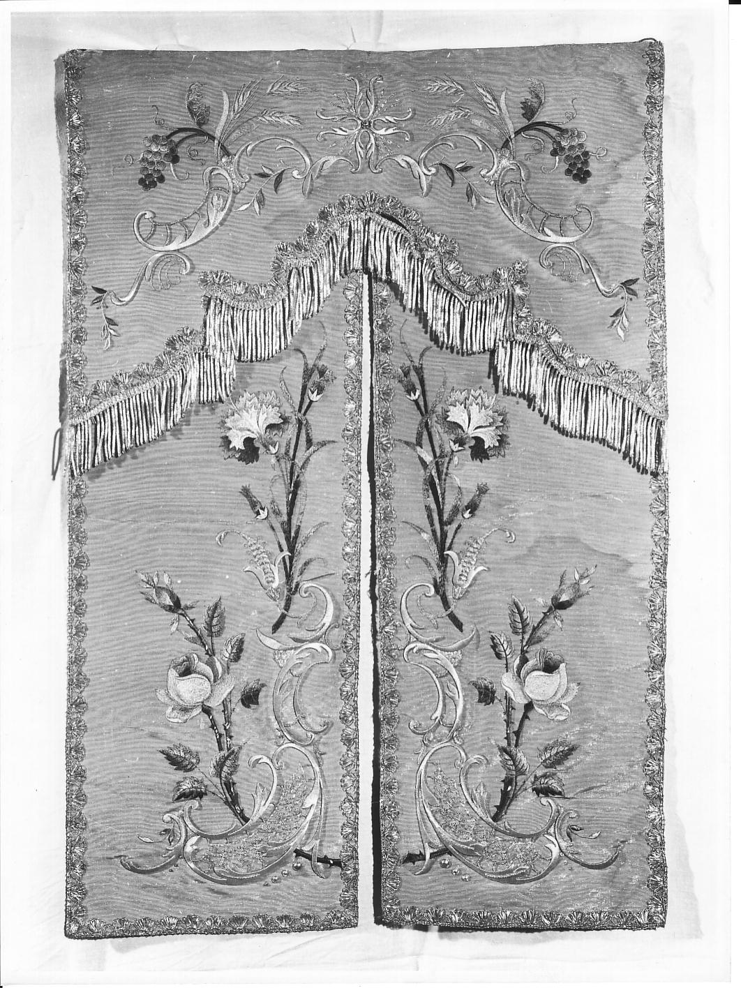 motivi decorativi vegetali (conopeo, opera isolata) - manifattura ligure (seconda metà sec. XVIII)