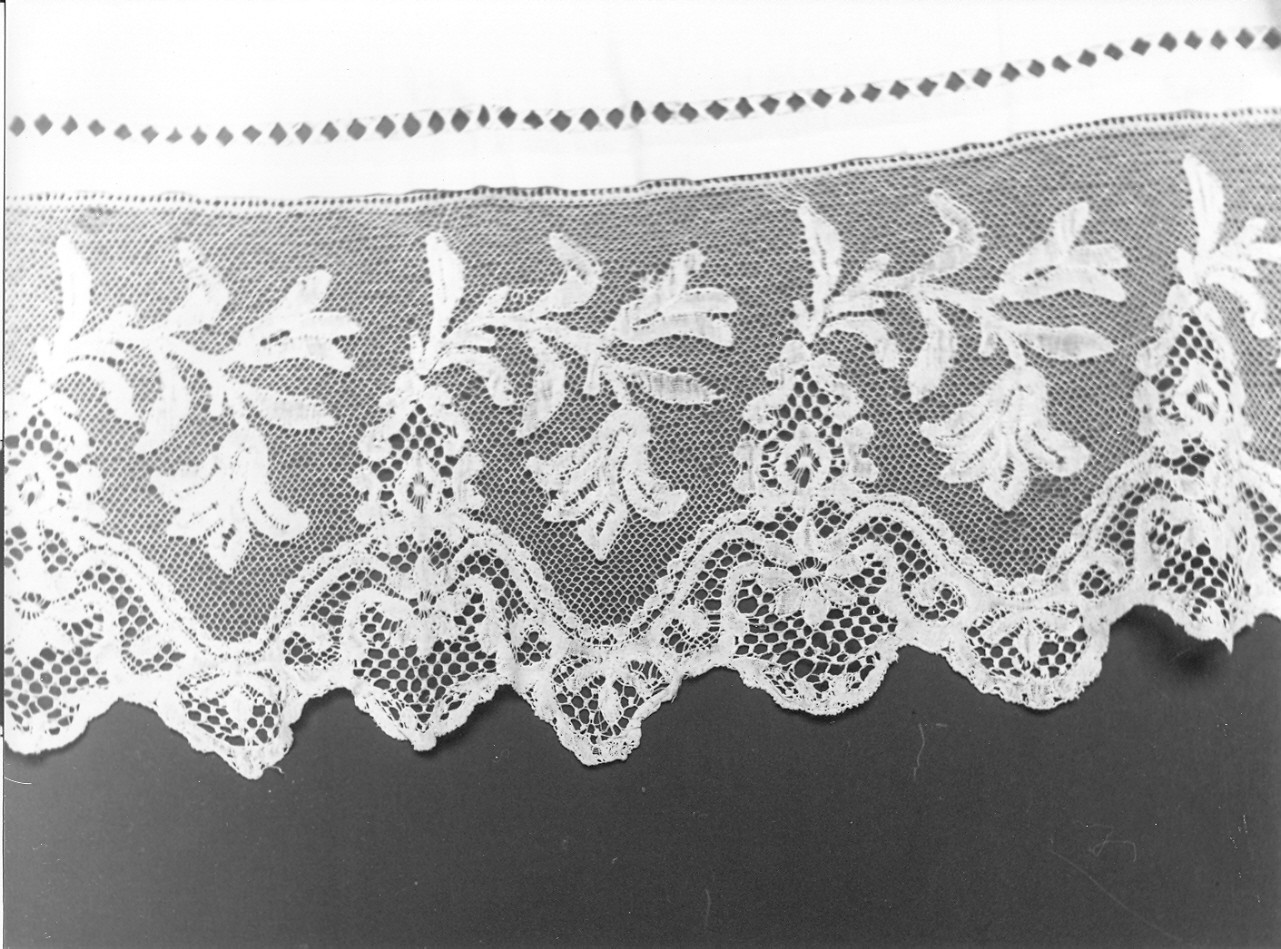 rocchetto, opera isolata - manifattura ligure (seconda metà sec. XIX)