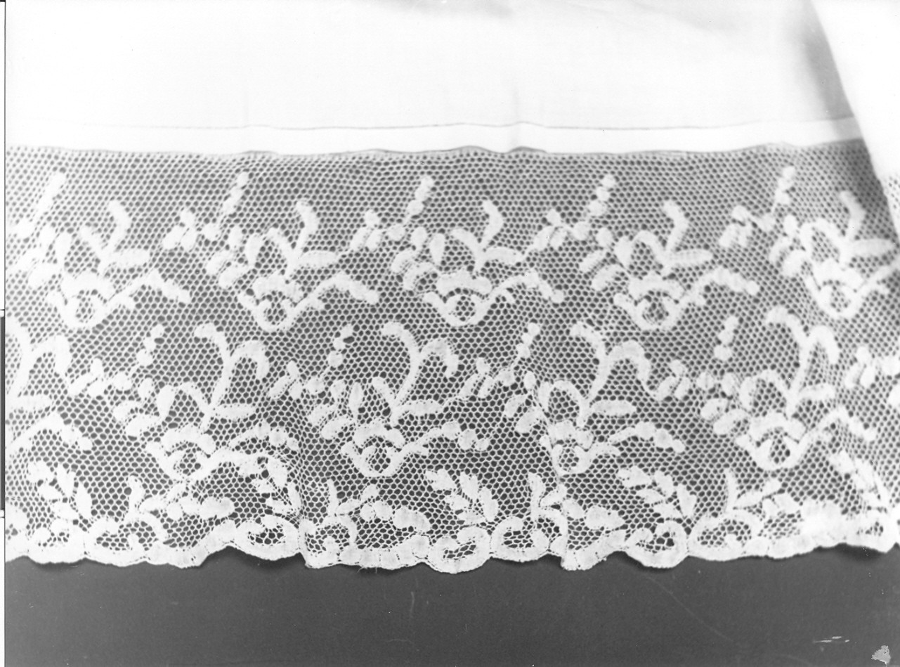 rocchetto, opera isolata - manifattura ligure (seconda metà sec. XIX)