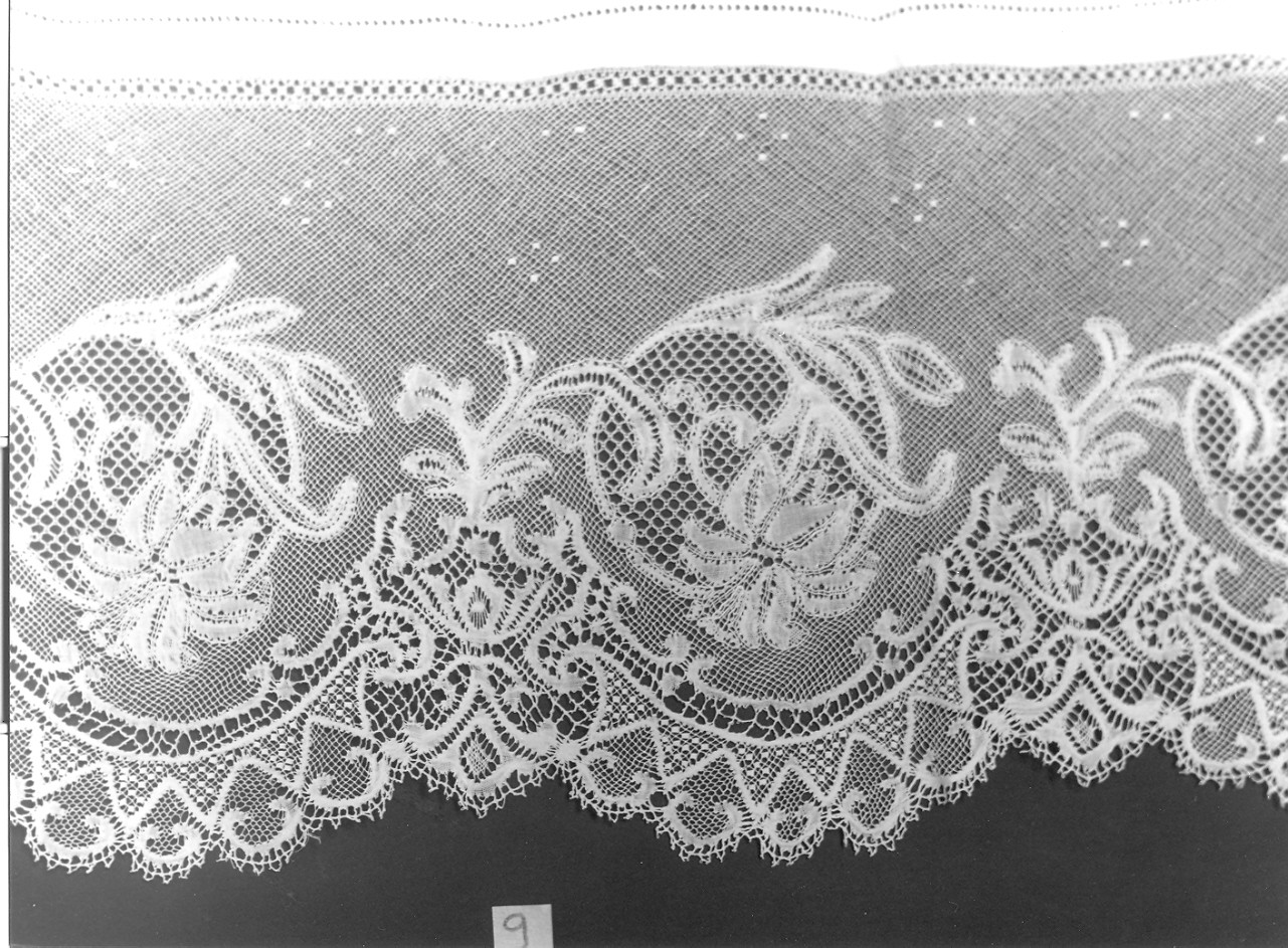 tovaglia da comunione, opera isolata - manifattura ligure (inizio sec. XX)