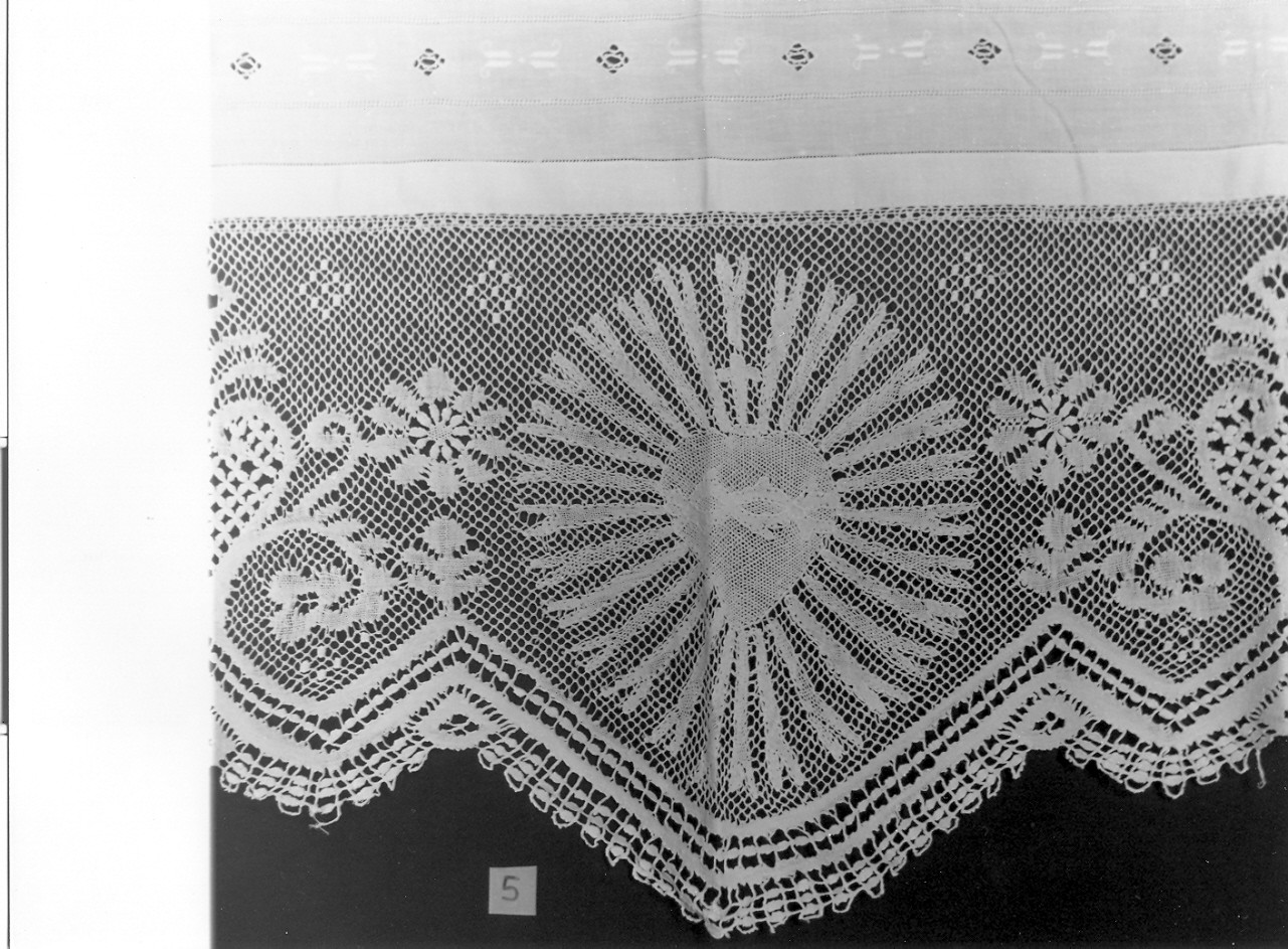 tovaglia d'altare, opera isolata - manifattura ligure (inizio sec. XX)