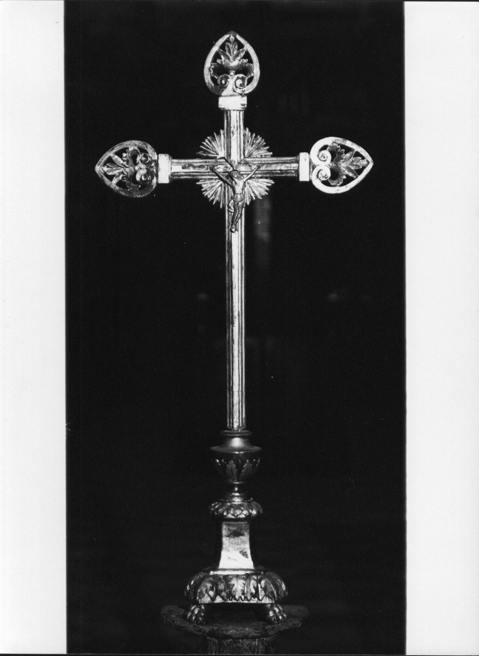 Cristo crocifisso (croce d'altare, opera isolata) - bottega ligure (prima metà sec. XIX)