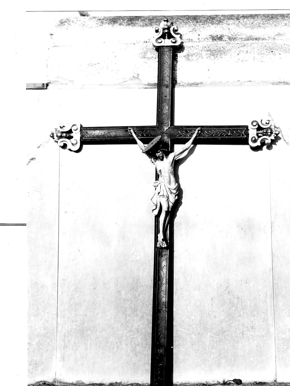 Cristo crocifisso (crocifisso, opera isolata) - ambito ligure (inizio sec. XVIII, sec. XX)