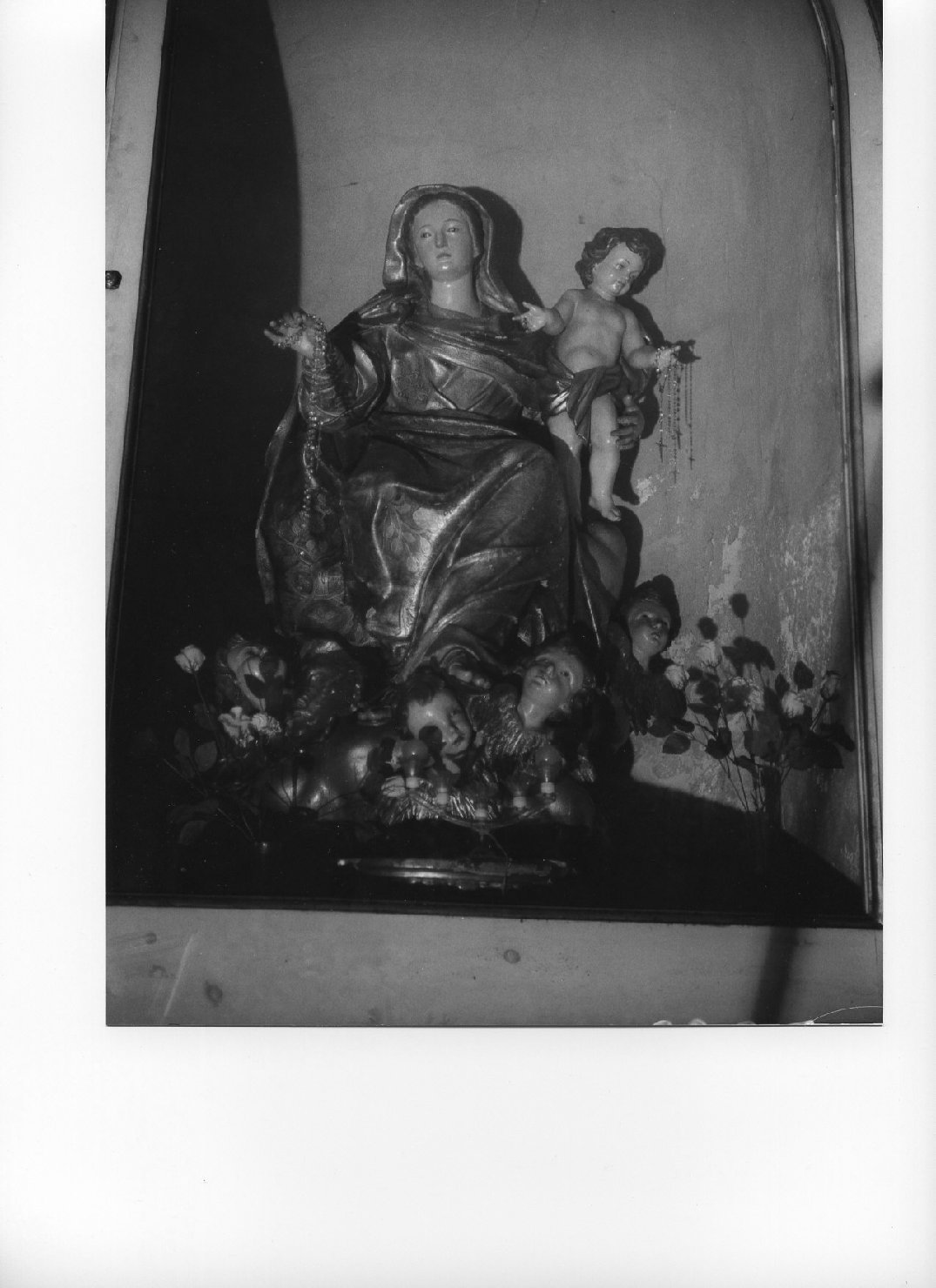 Madonna del Rosario (statua, opera isolata) - bottega ligure (metà sec. XVII)
