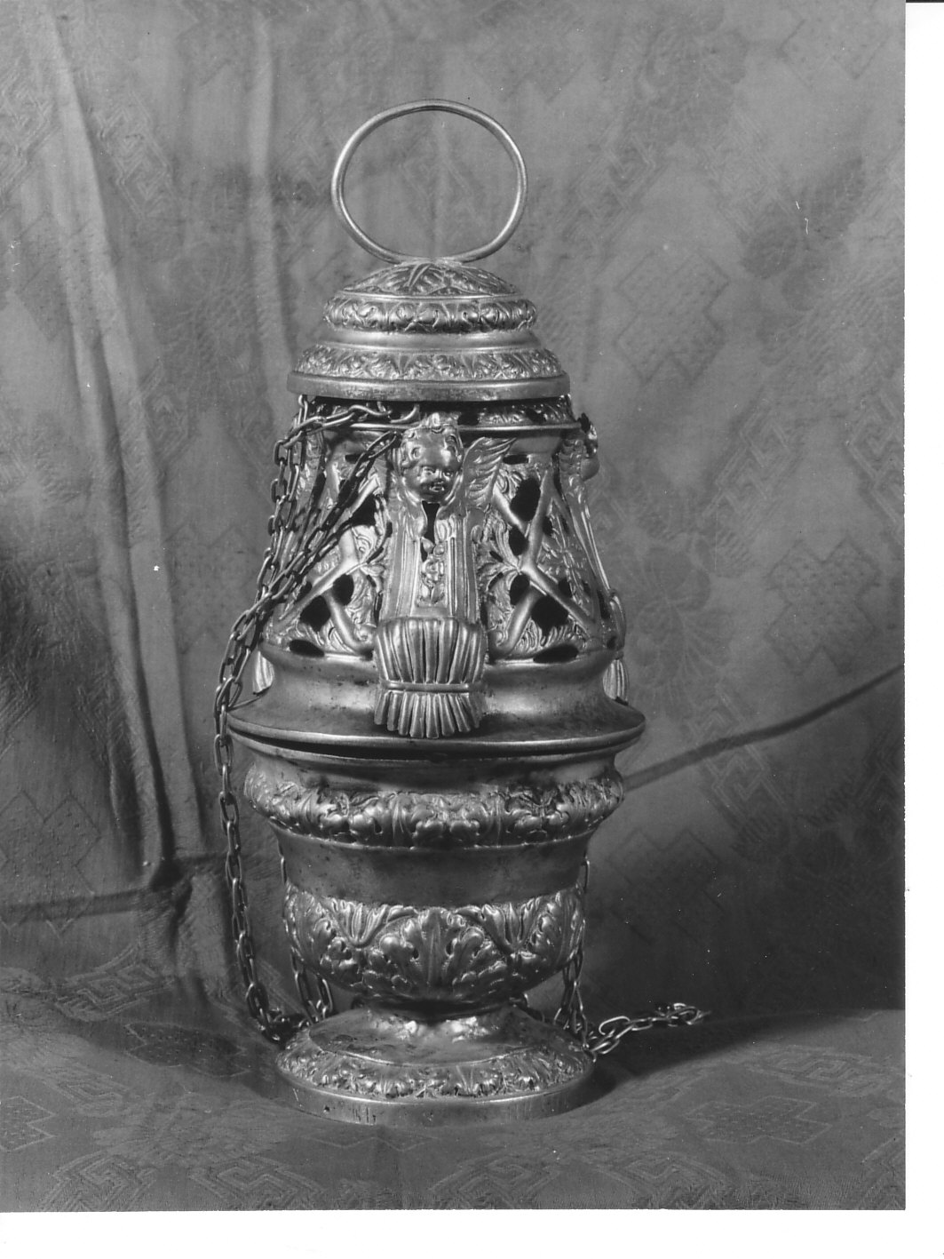 motivi decorativi vegetali (turibolo, elemento d'insieme) - bottega ligure (sec. XIX)